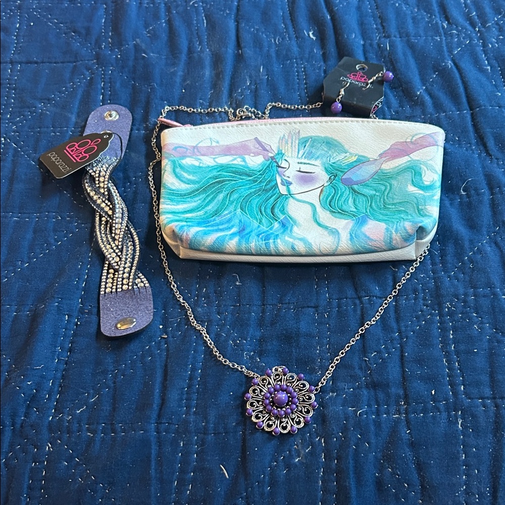 Ipsy Colorful Women's Bag with paparazzi necklace and wrap set